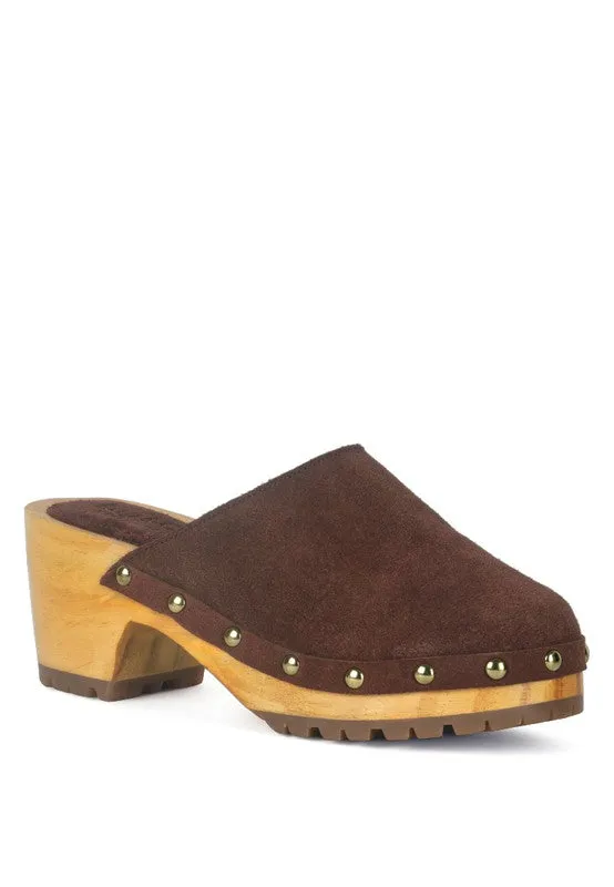 CEDRUS FINE SUEDE STUDDED CLOG MULES