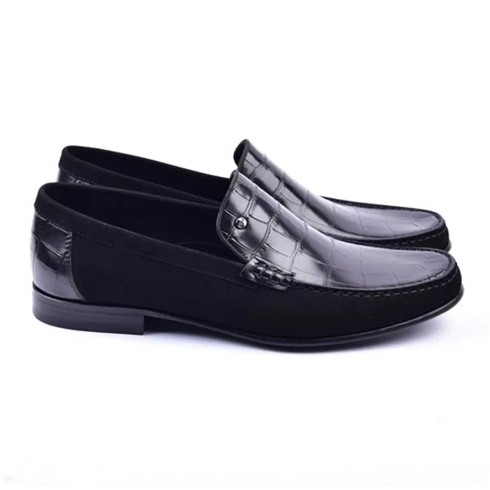 Corrente Jon Crocodile Print Calfskin and Suede Loafers in Black