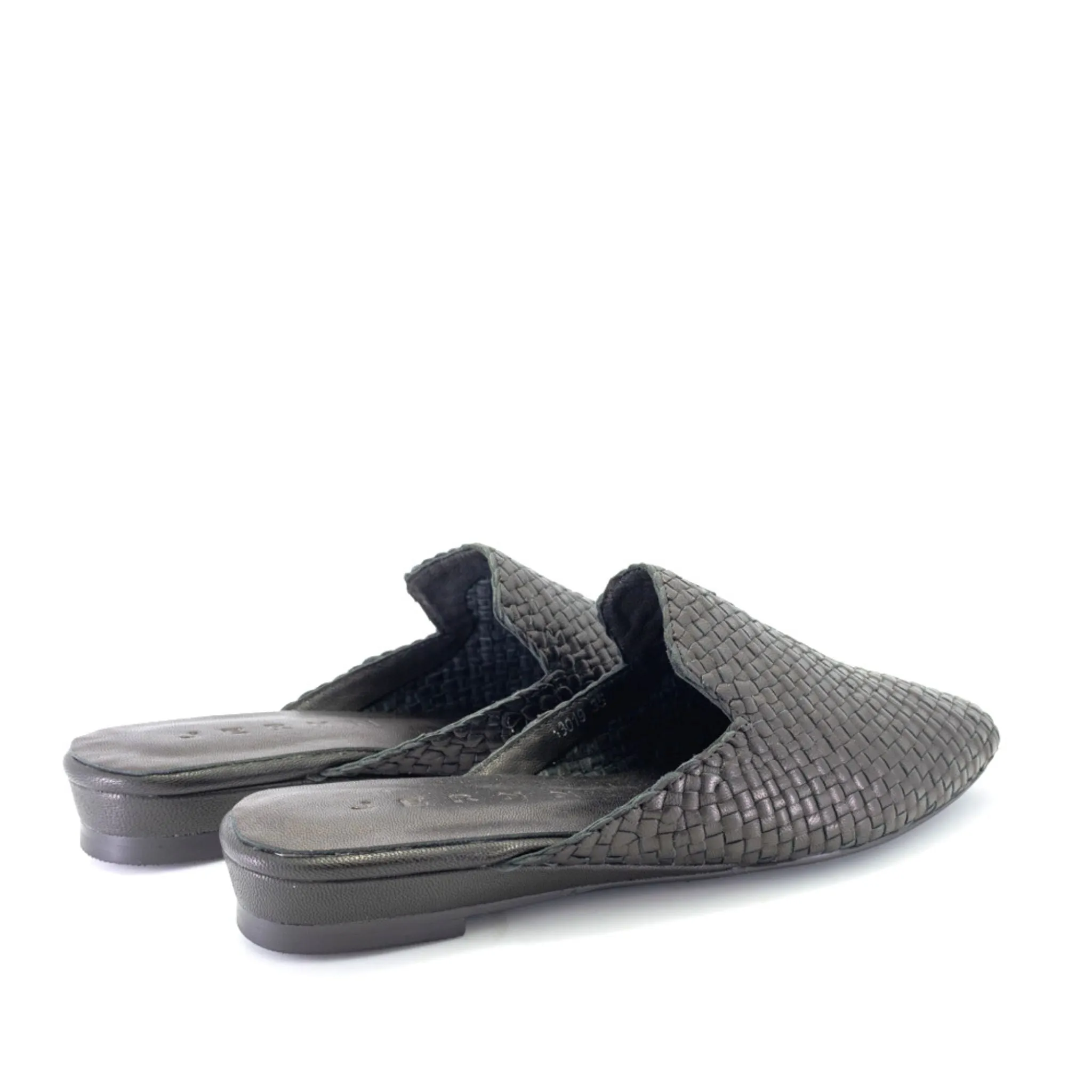 Handwoven leather flat mules - 4013019