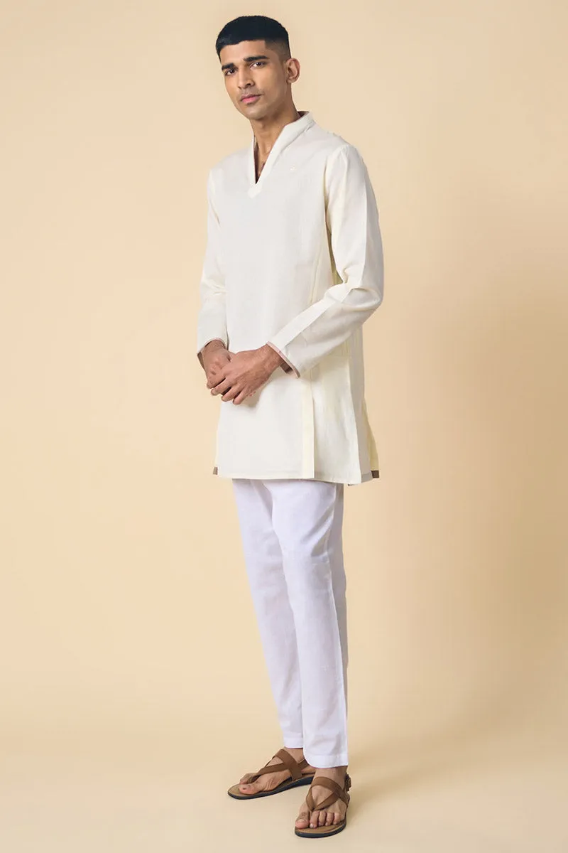 Ivory Kurta With Contrast Detailing