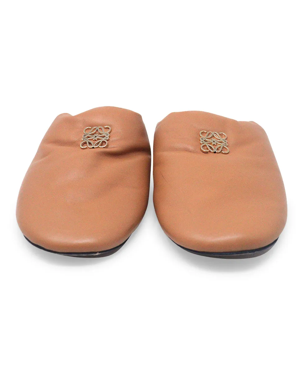 Loewe Tan Leather Mules sz 9