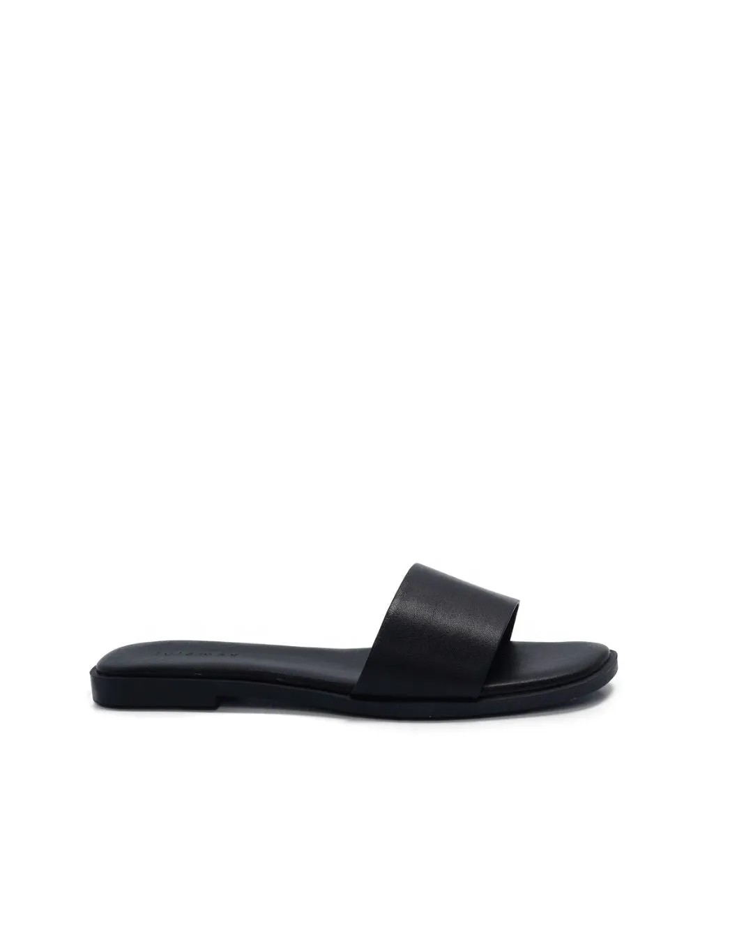 Lucille Flat Sandal