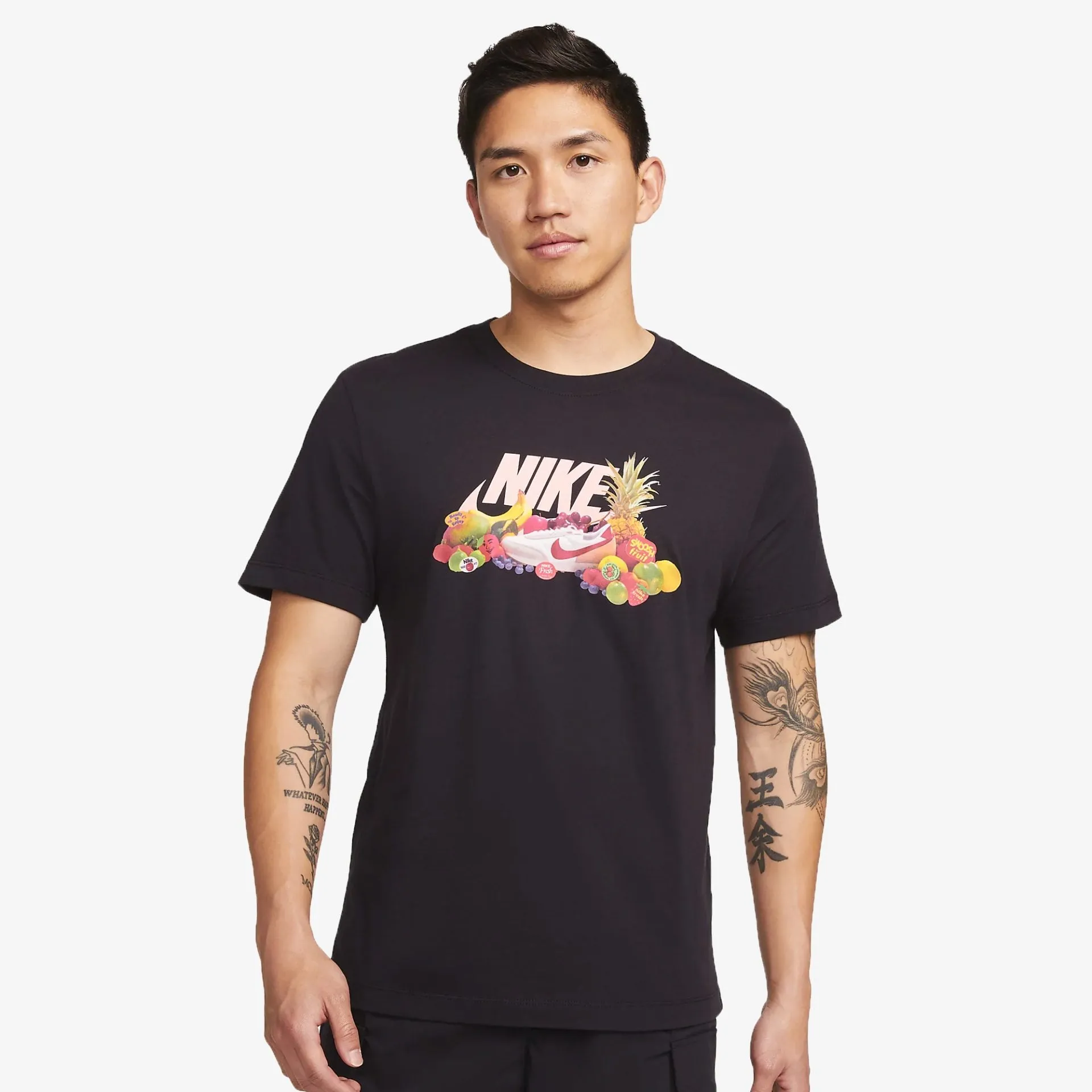 Nike | SPORTSWEAR T-SHIRT  { BLACK