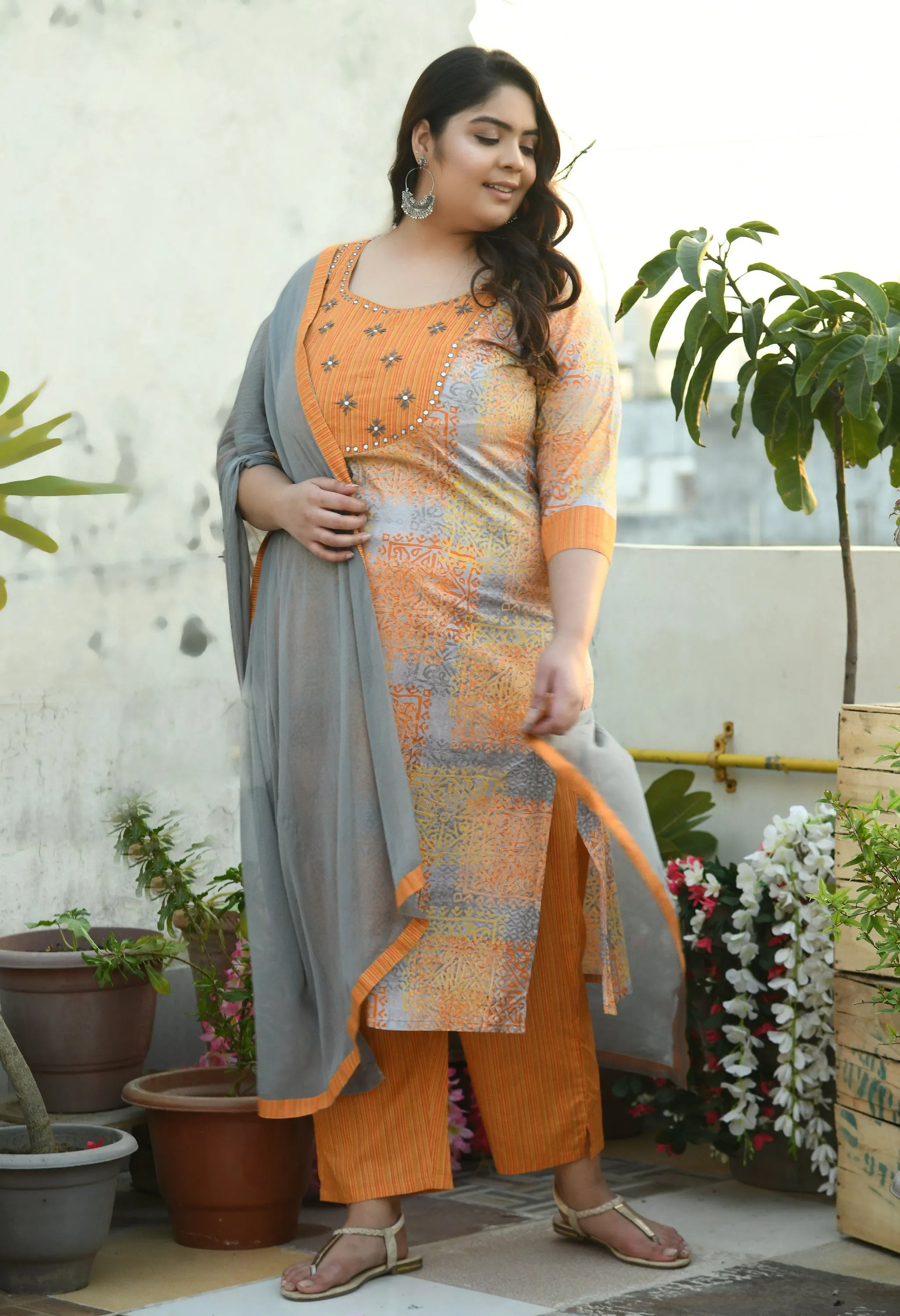 Plus Size Pastel Mustard Cotton Kurta Pant Set with Dupatta