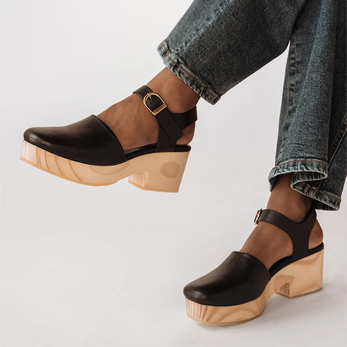 The East Coast Clog Black