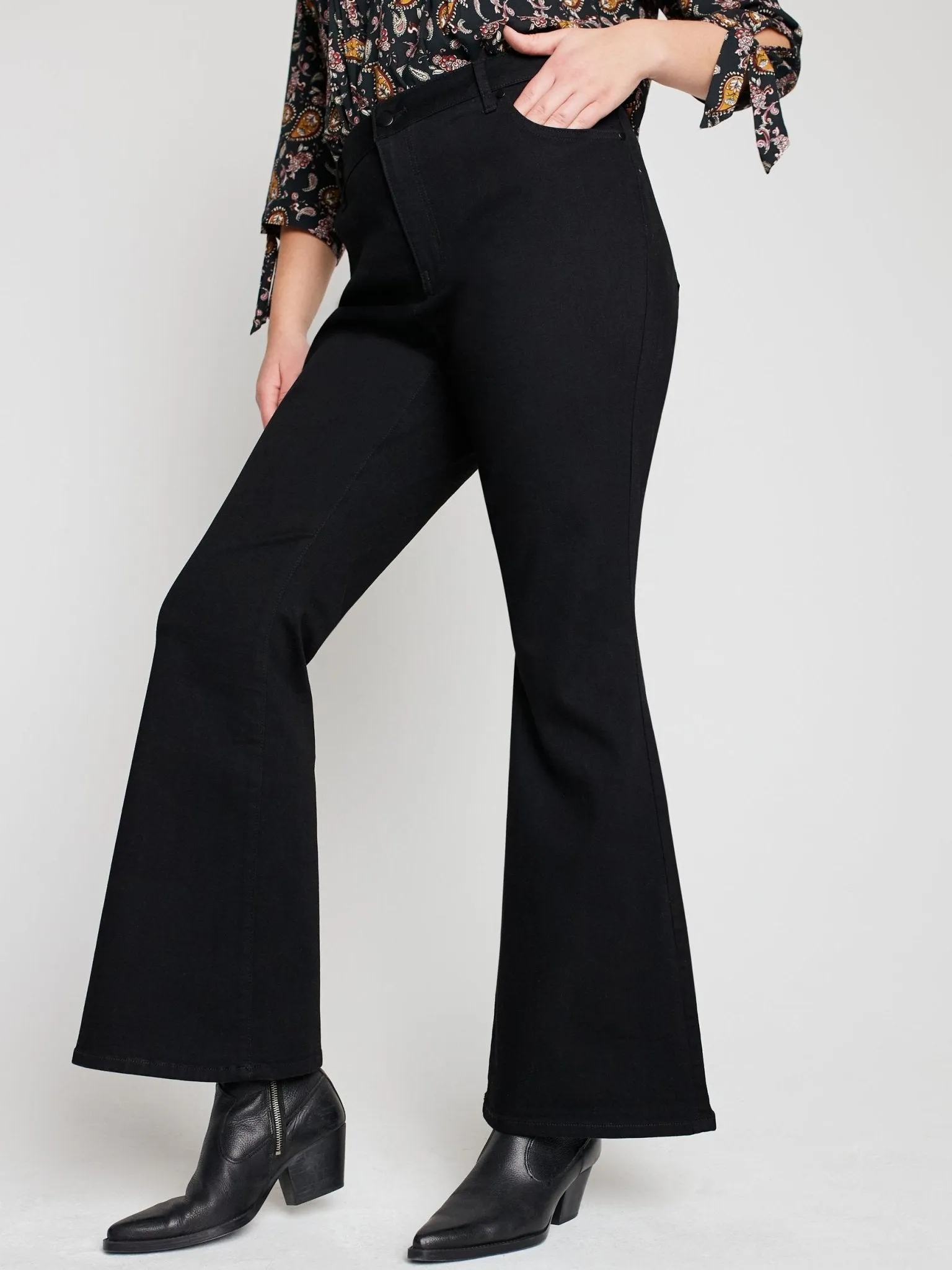 Westport Signature High Rise Modern Flare Leg Jeans