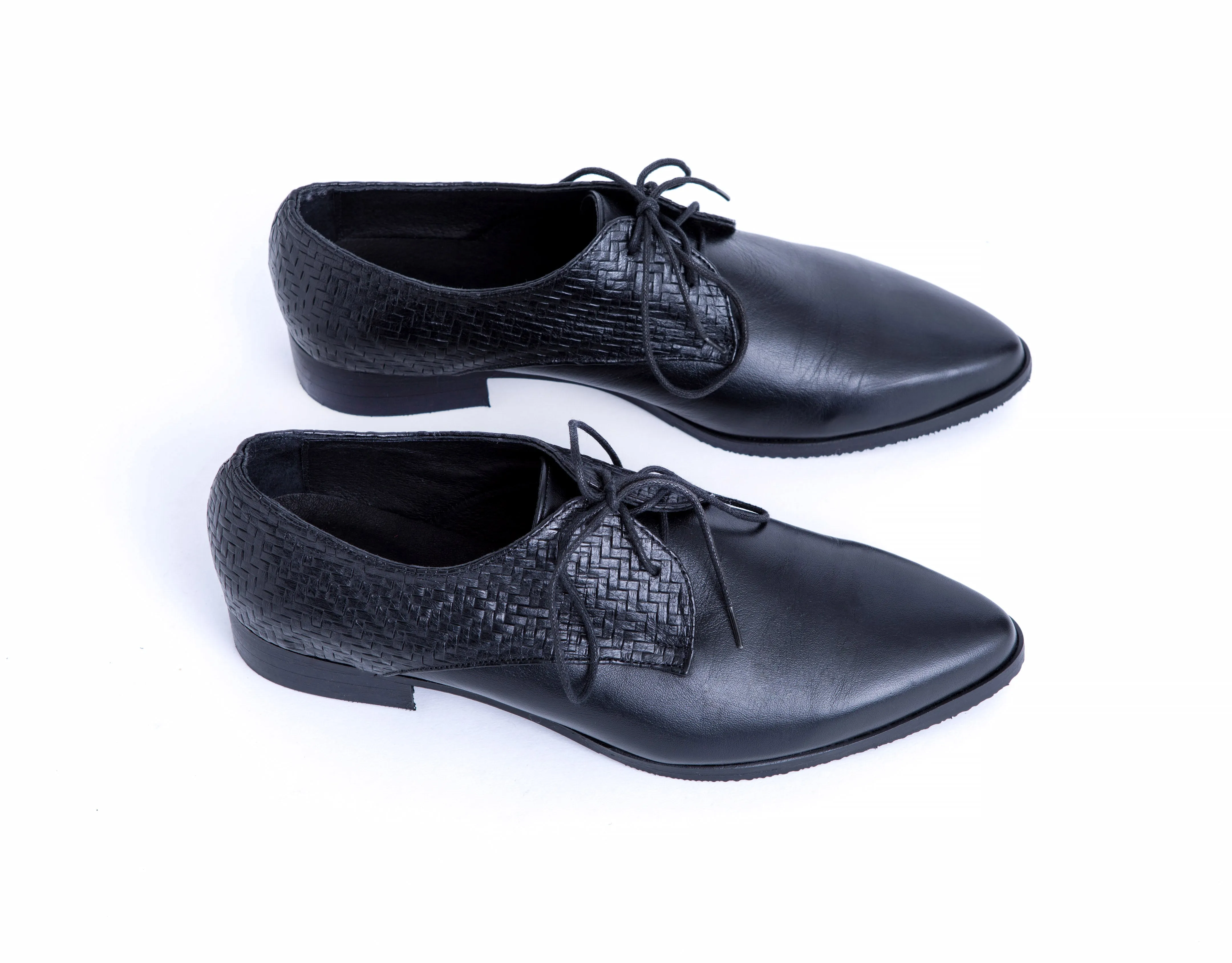 Woven Oxford Shoes